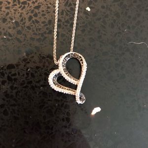 Sales Black and White Heart Diamond Necklace